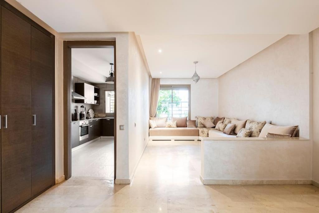 Luxury Prestigia Close To Champs De Course Parc Apartment Fès